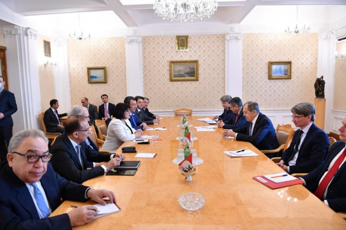  Meeting between Azerbaijai parliamentary delegation and Russian FM kicks off 