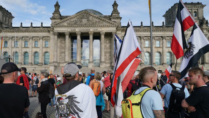 Verfassungsschutz stellt starke rechtsextreme Komponente fest