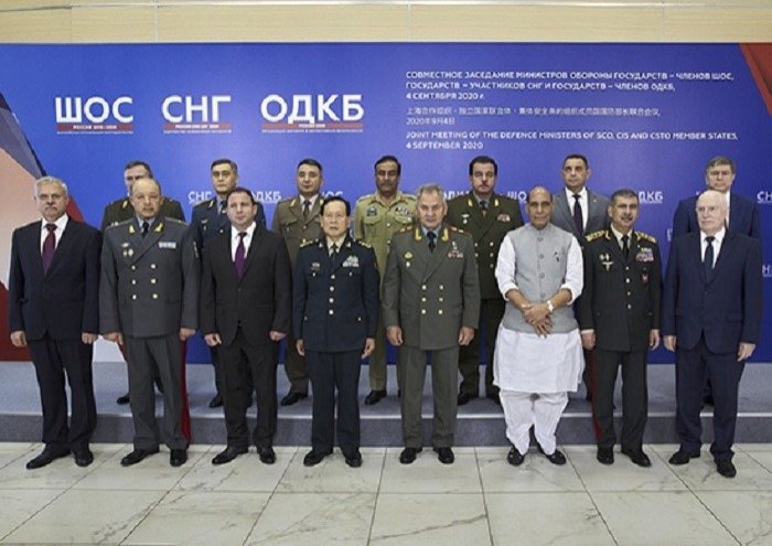   Minister Zakir Hasanov attends meeting of defense ministers from CIS, SCO member states  