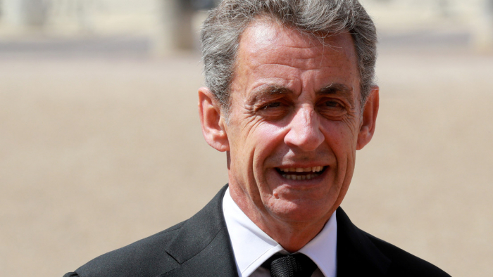 El expresidente francés Nicolas Sarkozy se queja de no poder usar la palabra 