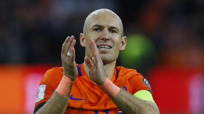   Spielt Robben bald auch wieder für Oranje?  