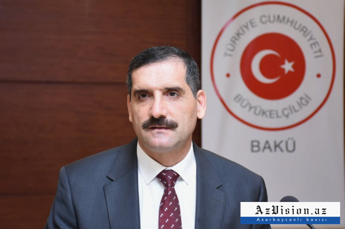     "Aserbaidschans Unterstützung stärkt die Türkei"  , sagte der Botschafter  