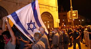Manifestantes continúan pidiendo la dimisión de Netanyahu a pesar del confinamiento