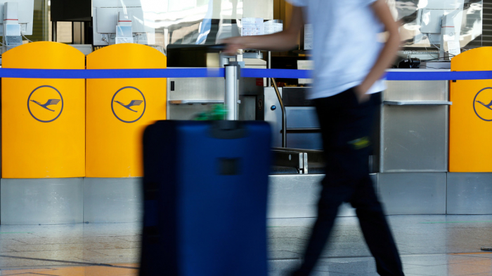 Lufthansa anuncia más despidos y recortes