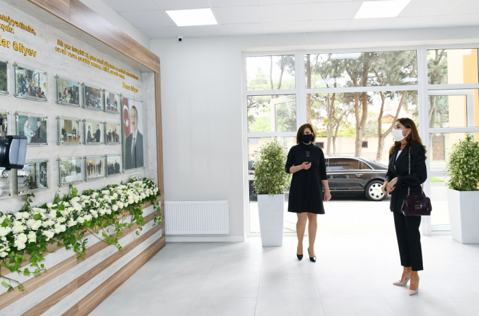   Erste Vizepräsidentin Mehriban Aliyeva nimmt an der Eröffnung des neuen Gebäudes der Kinderkunstschule teil  