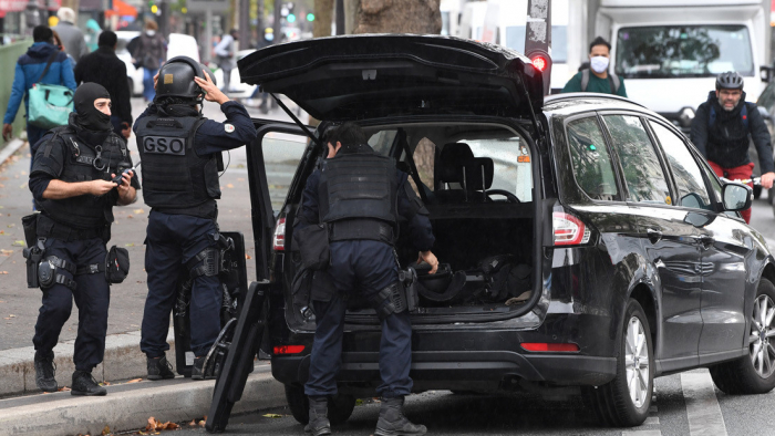 Reportan al menos tres heridos en un ataque cerca de las antiguas oficinas de la revista Charlie Hebdo en París
