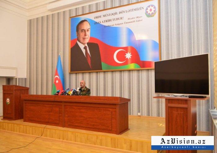   Los ciudadanos azerbaiyanos quieren participar voluntariamente en los combates  