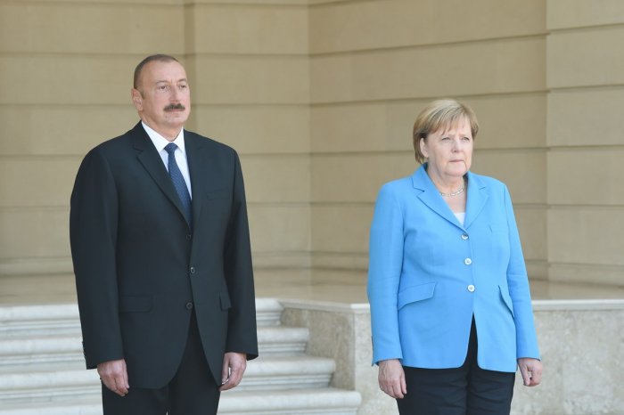 German Chancellor Merkel phones President Ilham Aliyev 