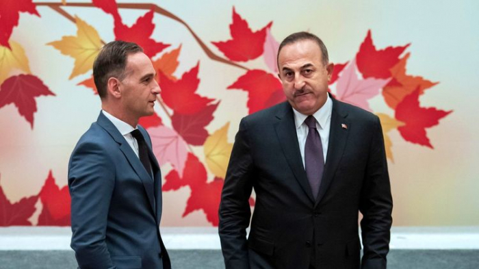   Türkische und deutsche Außenminister diskutierten über Berg-Karabach  