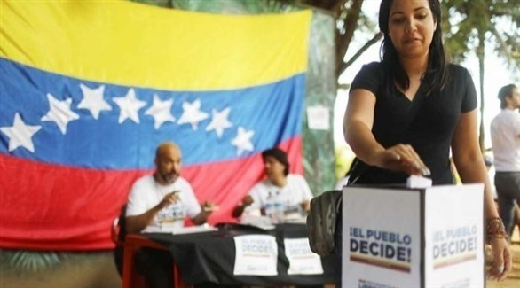 زعيمان معارضان من فنزويلا يجريان محادثات للانضمام لانتخابات برلمانية