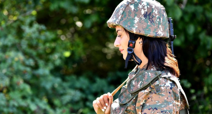 Akopyan erməni qadınlara “hərbi təlim” keçəcək