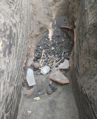   Descubiertos antiguos entierros en jarras en Azerbaiyán  
