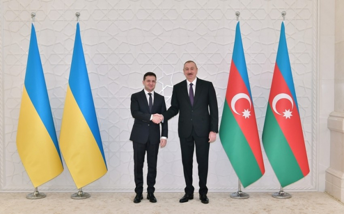  Azərbaycan və Ukrayna prezidentləri telefonla danışdı  