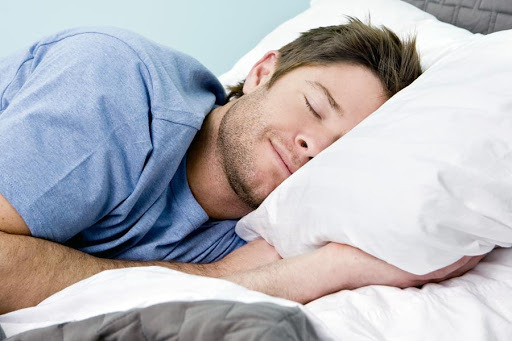 Trop dormir : quels dangers? Un spécialiste explique