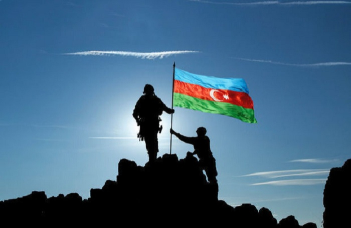 Azərbaycan Ordusu həm də beynəlxalq hüququ bərpa edir 