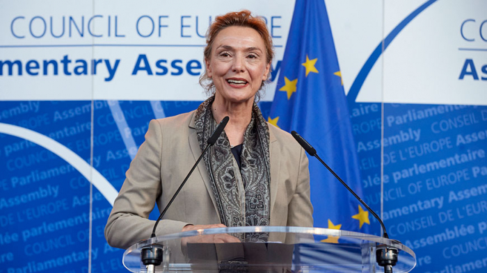  Generalsekretärin des Europarates fordert Ende der Kämpfe 