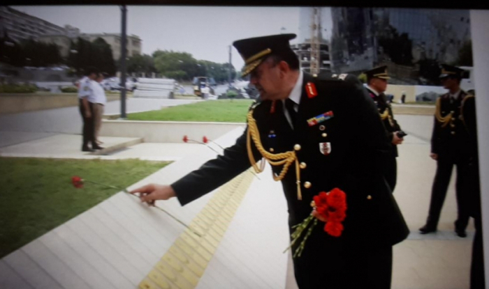  "Ich bin stolz auf die von Ilham Aliyev eingerichtete Armee" -  türkischer General  