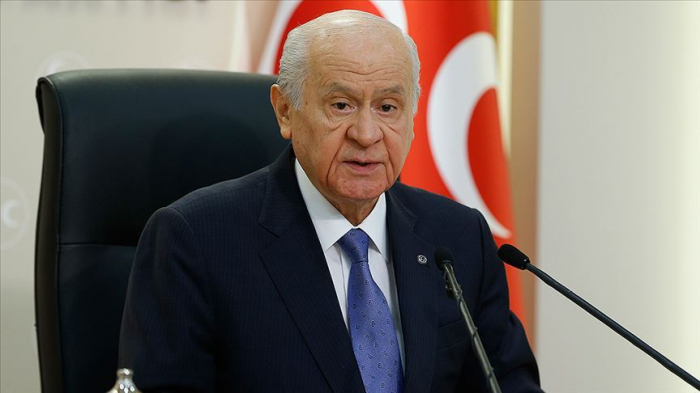     Devlet Bahceli:   "Armenia vuelve a mostrar su rostro opresivo"  