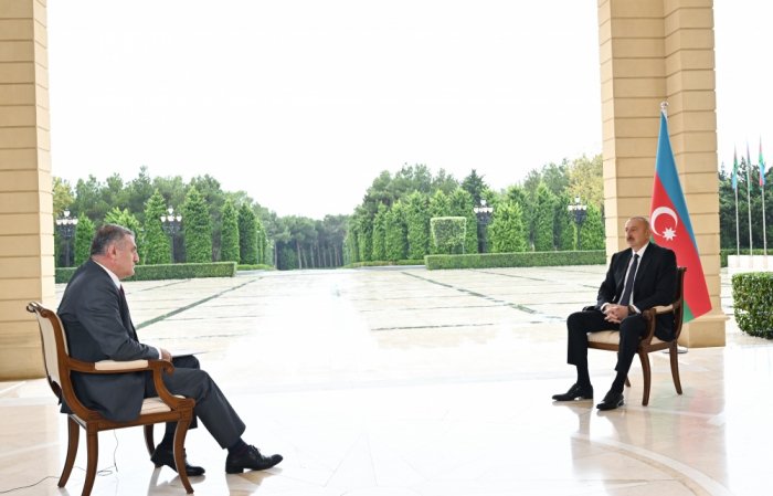     Ilham Aliyev:   "No tenemos como objetivo ocupar tierras armenias"  