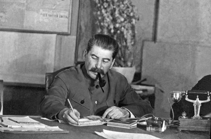  The role of Stalin in the Armenia-Azerbaijan conflict -  VIDEO  