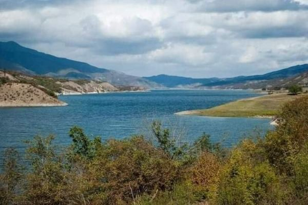   Die Wasserversorgung von Sugovuschan wurde in drei Regionen aufgenommen  