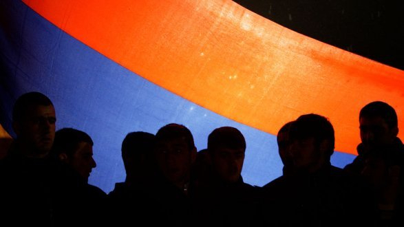  Se endurece la situación militar en Armenia 