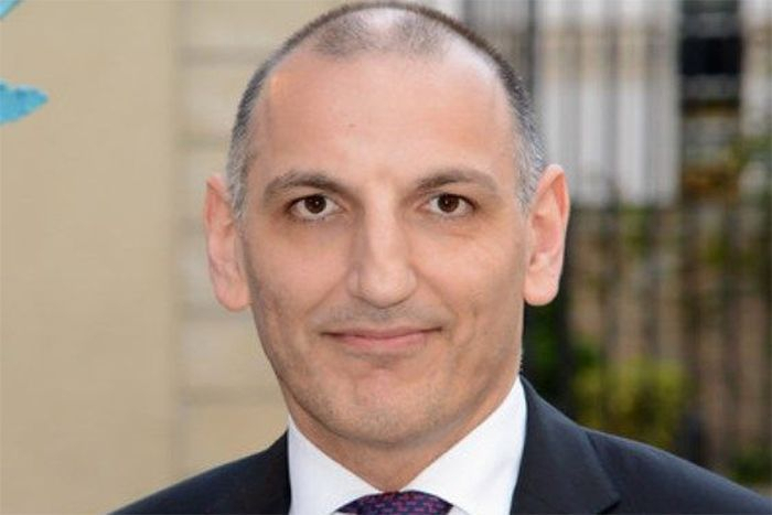   Elchin Amirbeyov, entrevistado por "BBC Mundo"  