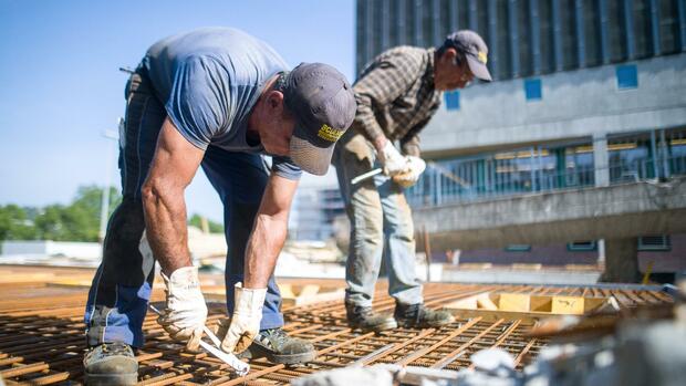 Millionen Menschen in Deutschland wollen mehr arbeiten