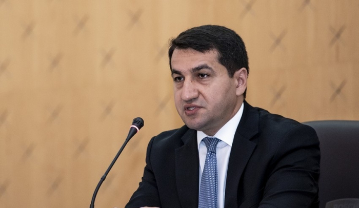     Hikmet Hajiyev:   "Armenia atrae mercenarios armados a la guerra de Karabaj"    