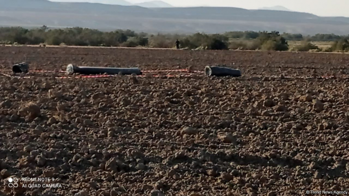   Überreste einer in Khizi gefundenen S-300-Rakete  