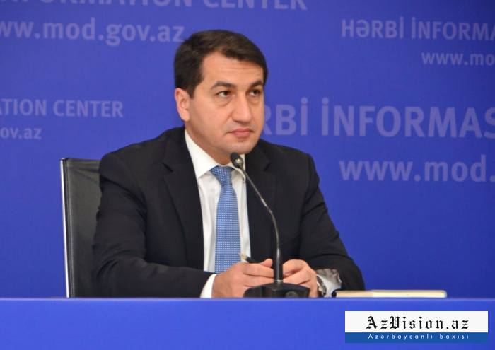  Hikmet Hajiyev: "229 Granaten wurden in 5 Regionen abgefeuert" 