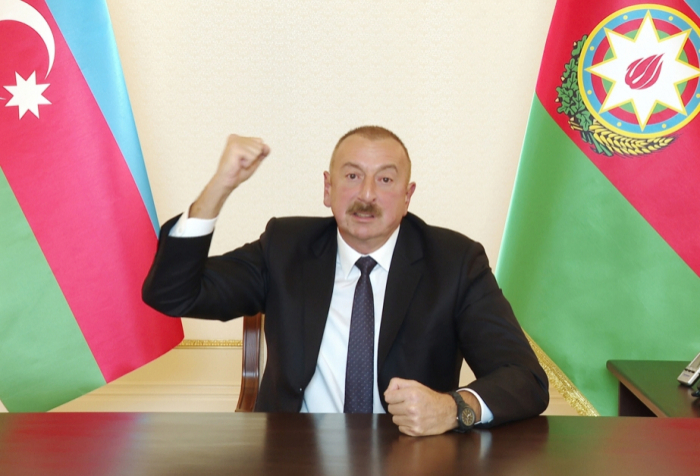     Ilham Aliyev:   "Nuestro puño en la cabeza del enemigo es nuestra unidad"  