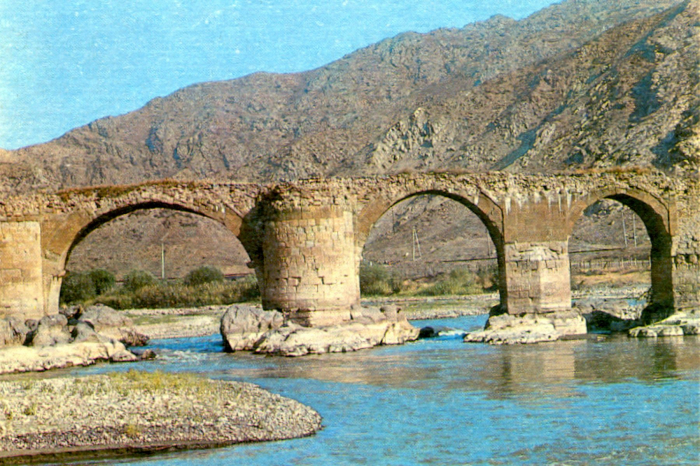  Azerbaijan to take measures to achieve inclusion of Khudaferin Bridges in UNESCO list 