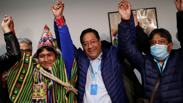     Präsidentenwahl in Bolivien   - Offizielle Auszählung sieht Linken-Kandidaten vorn  