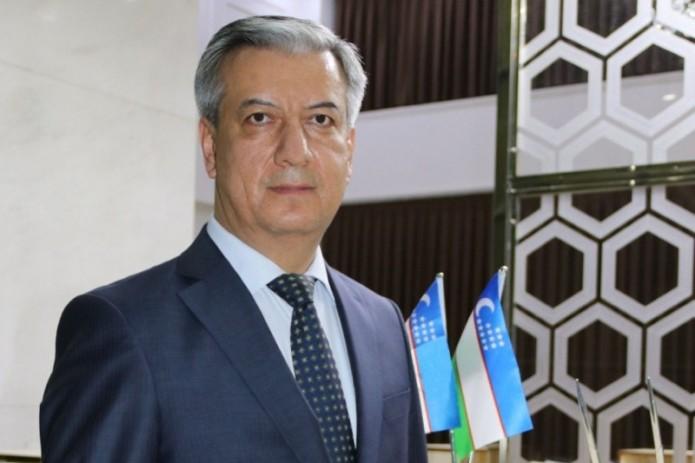  Botschafter Usbekistans gibt eine Erklärung zum Gandscha-Raketenangriff ab 