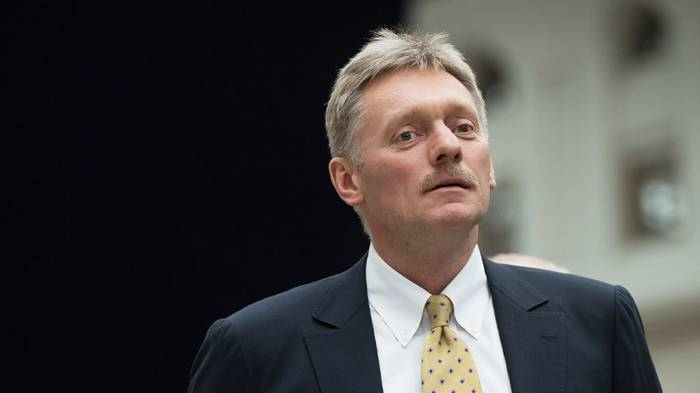   Dmitri Peskov évoque la participation des pays tiers au règlement du conflit du Haut-Karabagh  