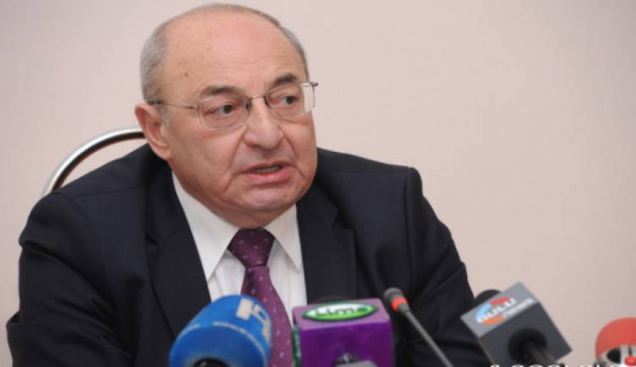  Ehemaliger armenischer Premierminister ruft Paschinjan zum Rücktritt auf 