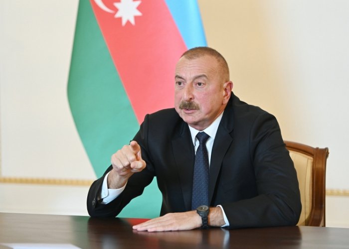     Ilham Aliyev:   "Las fuerzas separatistas reciben armas desde la base de Gumru"  