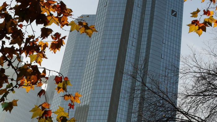  Deutsche Bank meldet überraschend Gewinn 