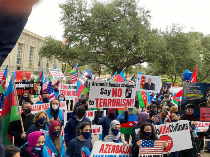 Ermənilərin törətdiyi vandalizm ABŞ azərbaycanlılarını ayağa qaldırdı  
