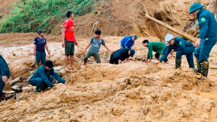 Mindestens 13 Menschen sterben durch Taifun "Molave"