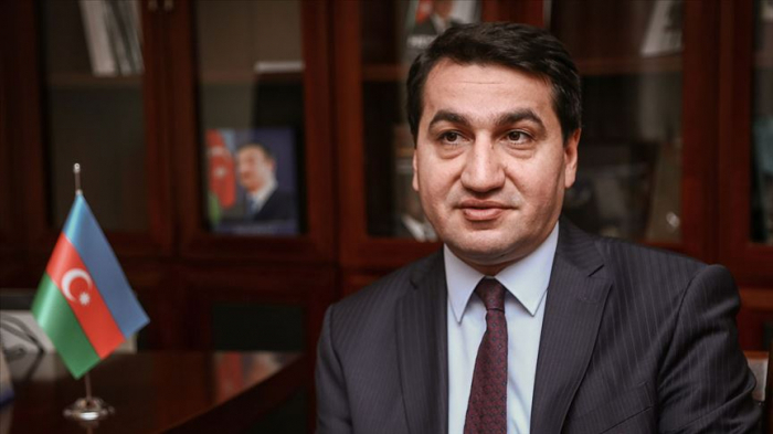  Asistente del presidente azerbaiyano concede entrevista a Russia Today Arabic-  VIDEO  
