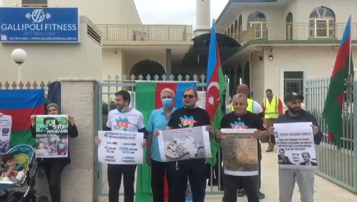  Vandalismo armenio contra civiles azerbaiyanos destacado en Australia 