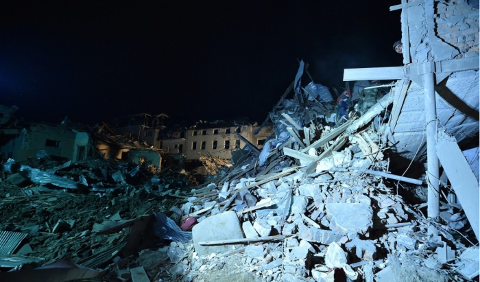   "17 Menschen wurden aus den Trümmern in Gandscha gerettet" -   Ministerium für Notsituationen    
