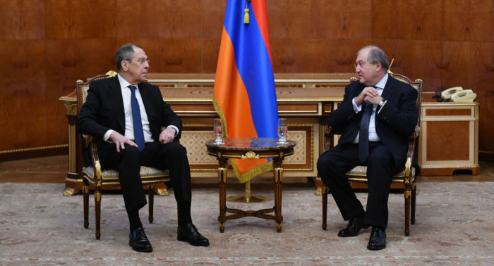      سركسيان   "هناك أزمة عميقة في أرمينيا"  