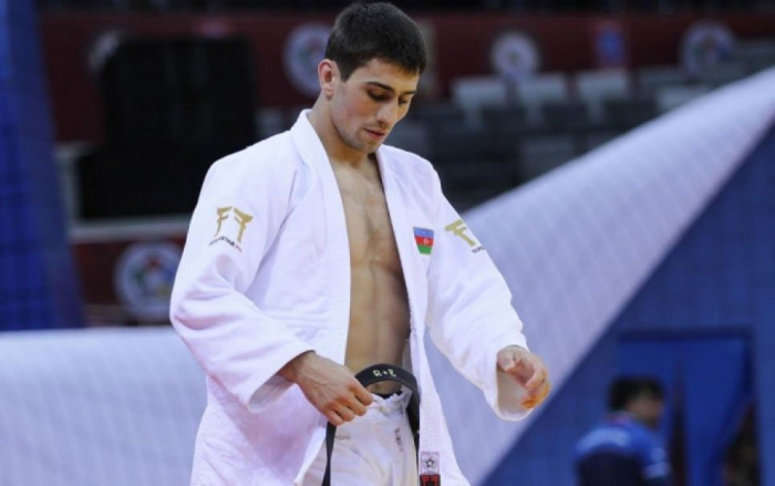 Rüstəm Orucov bürünc medal qazandı