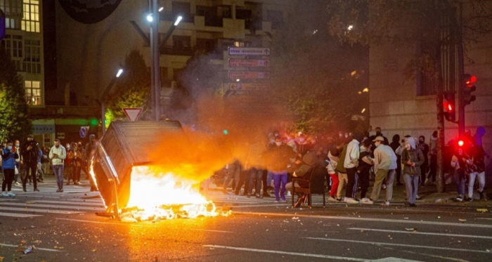 Segunda noche con protestas violentas en toda España ante las restricciones