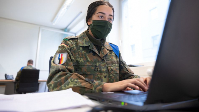 Bundeswehrsoldaten in jedem zweiten Gesundheitsamt eingesetzt
