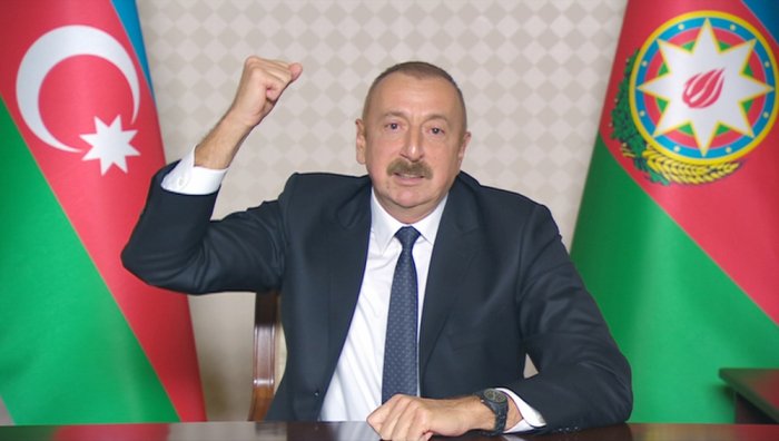     Ilham Aliyev  : "Rompemos la espalda del fascismo armenio"  