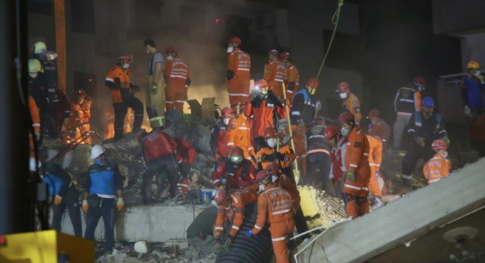   Turquía confirma 100 muertos por el terremoto en la provincia de Esmirna  